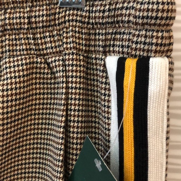 NWT Wild Fable brown/black houndstooth joggers with racing stripes on each leg. - Picture 5 of 9